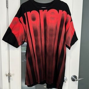 Men’s XL Black & Red Supreme FW20 Bleed Logo T-Shirt